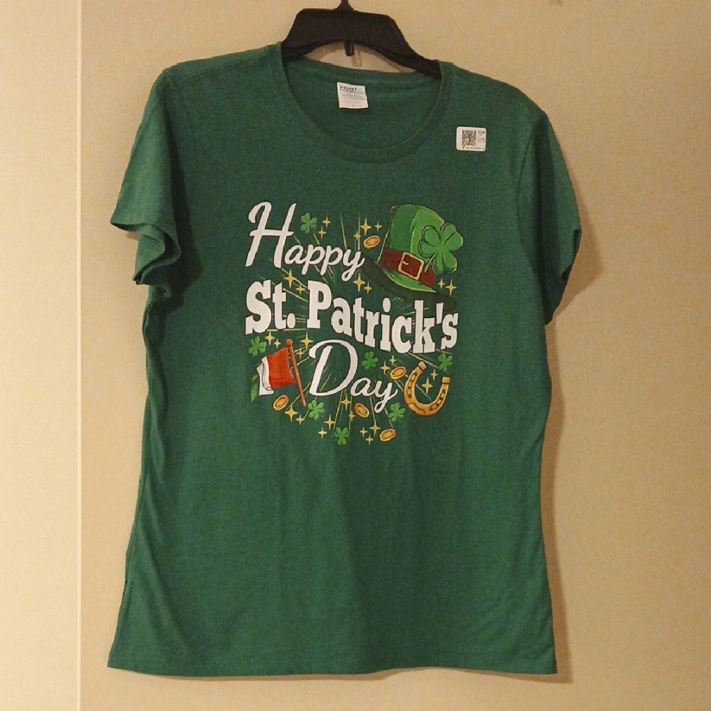 Green St. Patrick's Day Girls Shirt never worn